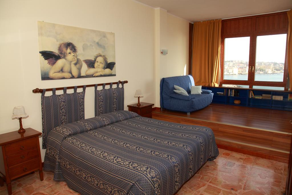 B&B Ortigia Sea View Syracuse Номер фото