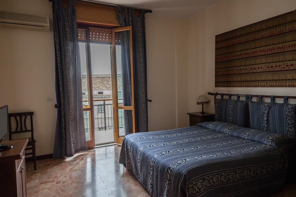 B&B Ortigia Sea View Syracuse Екстер'єр фото